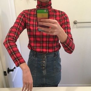 Plaid Vintage Turtleneck